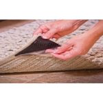 Set 4 Triunghiuri Adezive Anti Alunecare, Auto Adezive, pentru Fixare Covor, 16cm, Garami Shop 6 Set 4 Triunghiuri Adezive Anti Alunecare, Auto Adezive, pentru Fixare Covor, 16cm, Garami Shop