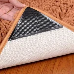 Set 4 Triunghiuri Adezive Anti Alunecare, Auto Adezive, pentru Fixare Covor, 16cm, Garami Shop 5 Set 4 Triunghiuri Adezive Anti Alunecare, Auto Adezive, pentru Fixare Covor, 16cm, Garami Shop