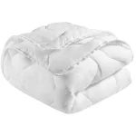 Pilota matlasata pentru iarna, Alba, 140x210cm, umplutura minet antialergic, casetata
