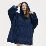 OFERTA 1+1 Patura tip hanorac cu blana si gluga Bleumarin si cu imprimeu Curcubeu 3 OFERTA 1+1 Patura tip hanorac cu blana si gluga Bleumarin si cu imprimeu Curcubeu
