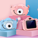 Camera foto digitala pentru copii, functie foto/video, 12MP, 5 Jocuri Incluse, Slot Card MicroSD Max. 32GB Roz 2 Camera foto digitala pentru copii, functie foto/video, 12MP, 5 Jocuri Incluse, Slot Card MicroSD Max. 32GB Roz